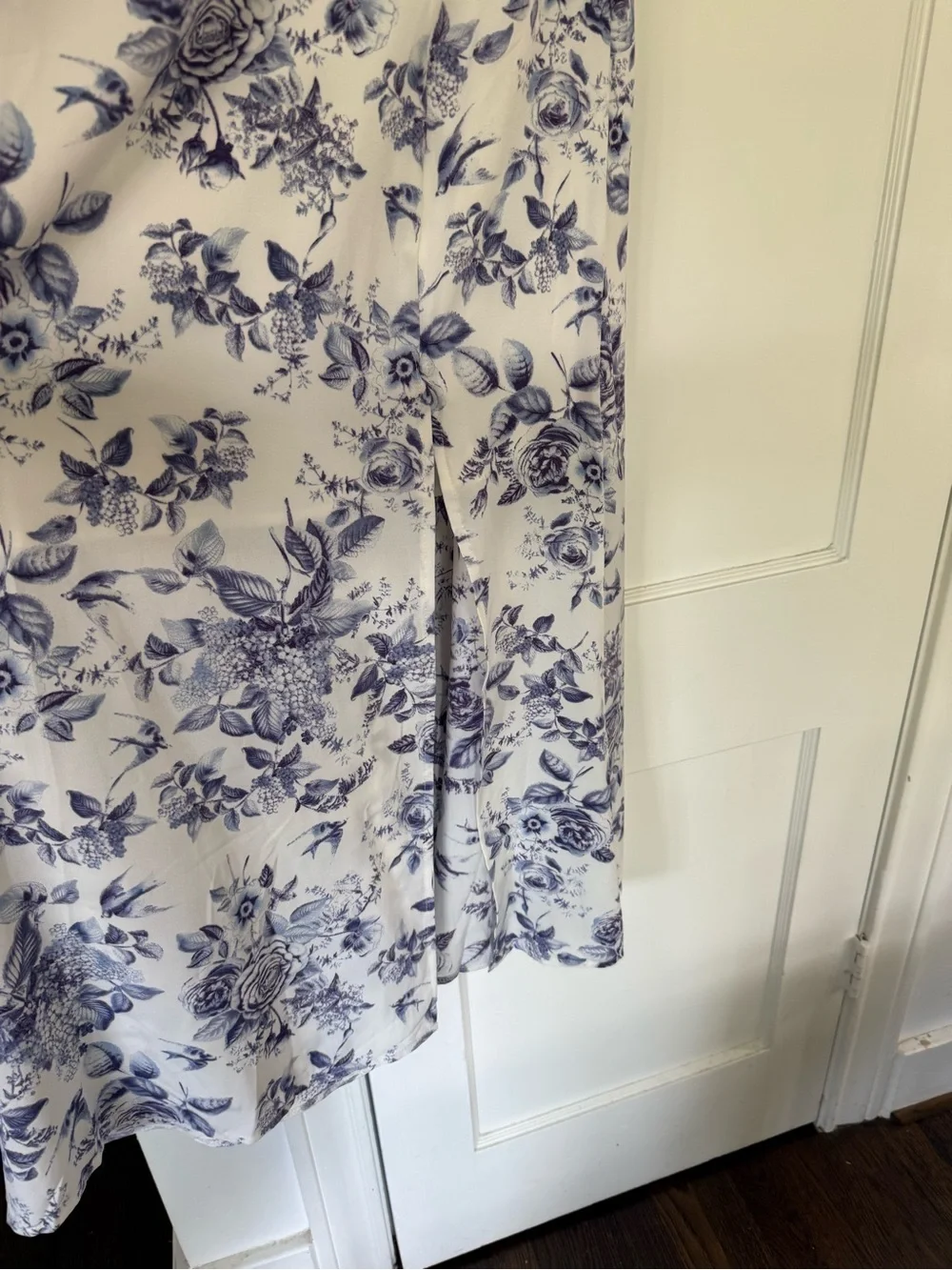 Petal & Pup White and Blue Floral Tie-Shoulder Midi Dress - Picture 7 of 8